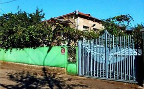 Medico And Suliko Guest House