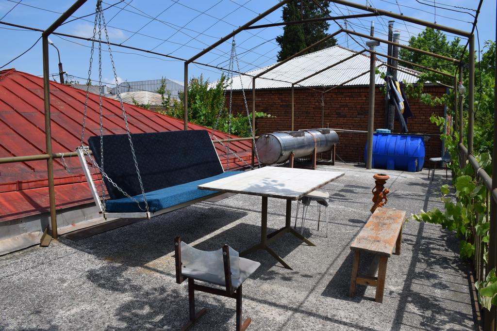 Medico And Suliko Guest House Kutaisi Exterior photo